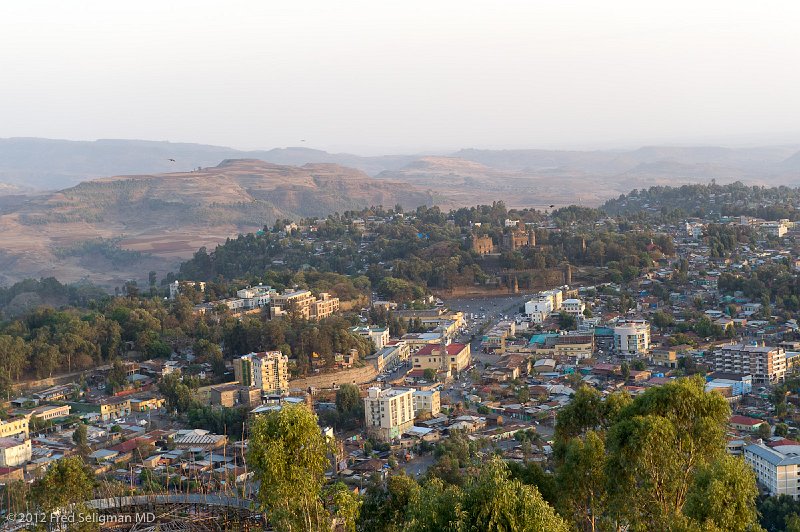 20120401_182422 Nikon D3S 2x3.jpg - Gondar